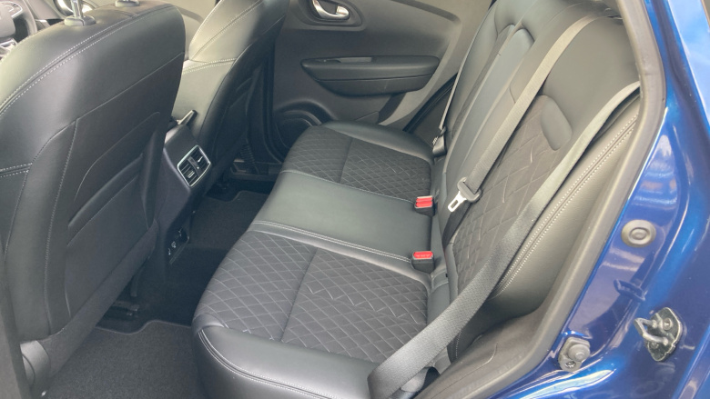 Renault Kadjar 1.3 TCE Iconic 5dr Petrol Hatchback